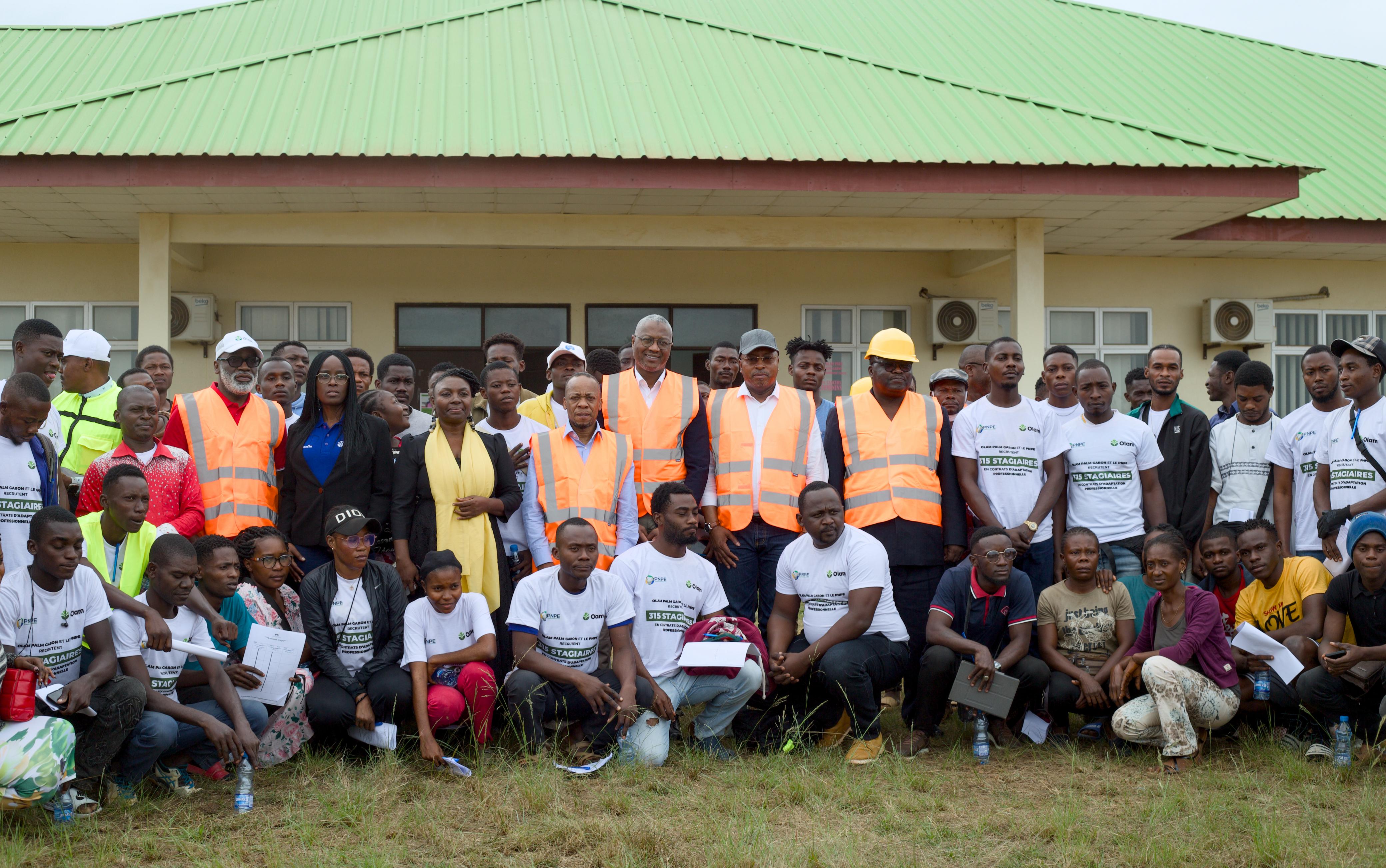Olam Palm Gabon et le PNPE : Le Ministre du Travail S'assure du Bon lancement des Stages pour les Jeunes