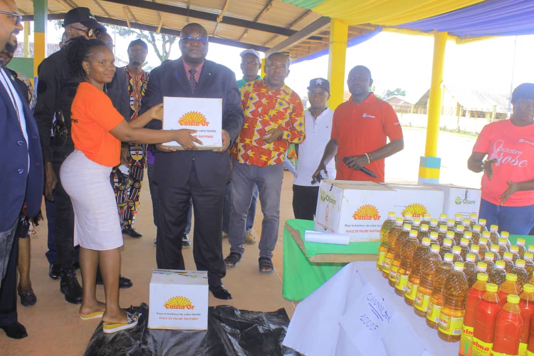 Foire agricole de Mouila : Olam Palm Gabon célèbre les femmes rurales et soutient l’agriculture locale