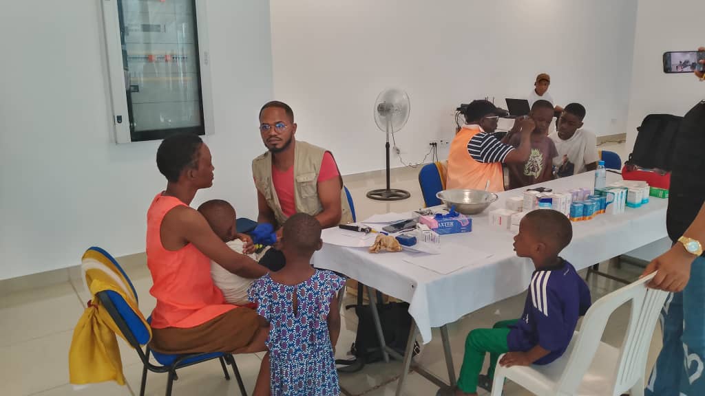 Richard Obiang Amva offre une caravane médicale à sa population pour un Noël et un Nouvel An 2026 autrement