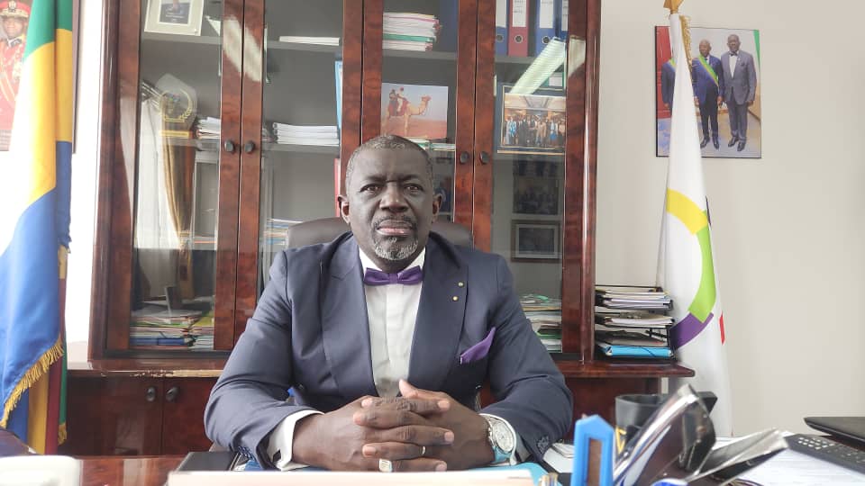 Gabon : Nicaise Moulombi appelle à l’opérationnalisation des fonds RES pour une croissance verte durable