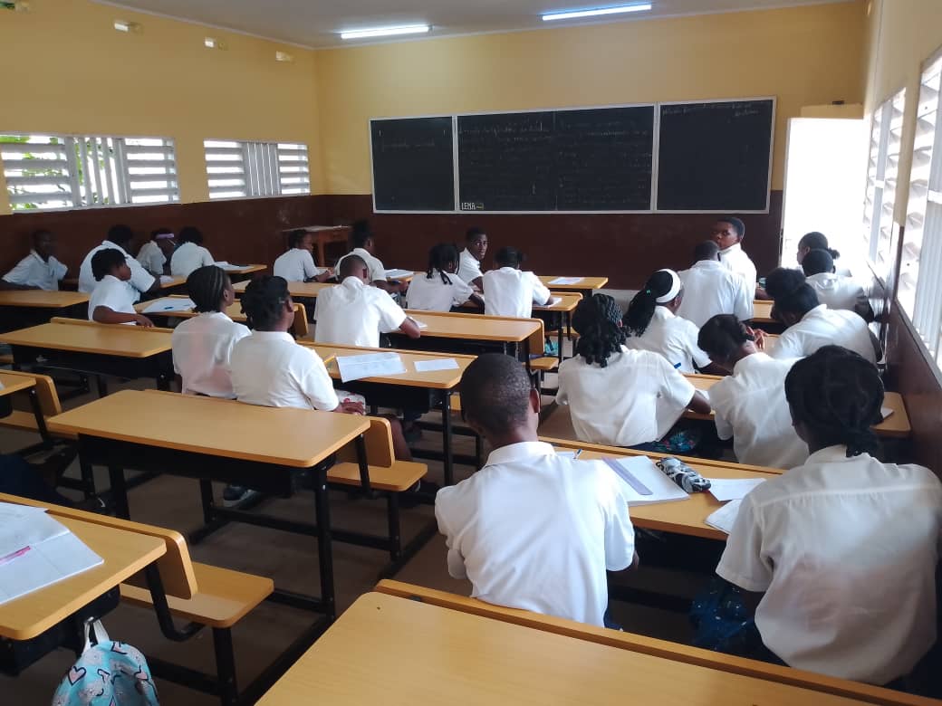 Haut-Ogooué : reprise partielle des cours et appel à la « responsabilité »